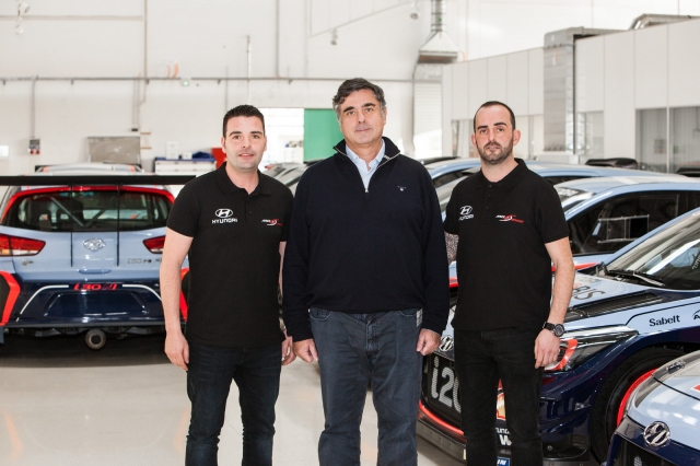 002 Visita Hyundai Motorsport 006